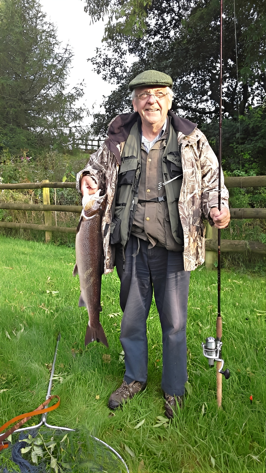 Fishing at Dol Haidd Isaf
